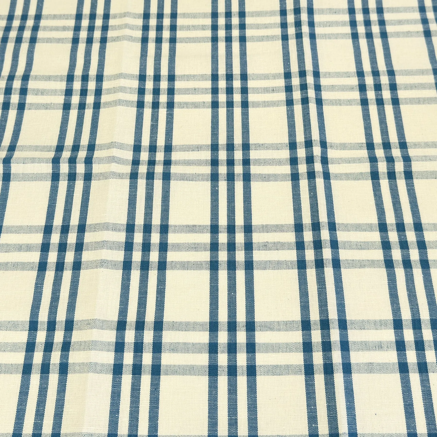 Geschirrtuch aus Schweizer Flachs